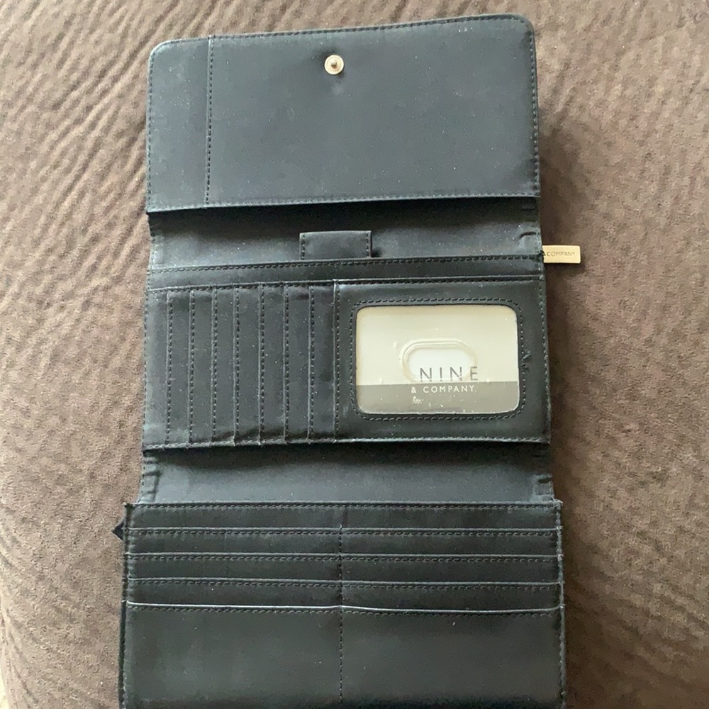 Wallet - Picture 2 of 3
